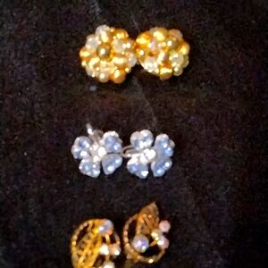Lot of 3 pair vintage costume jewelry clip and screw back earrings